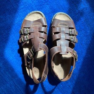 Leather fisherman sandals 8